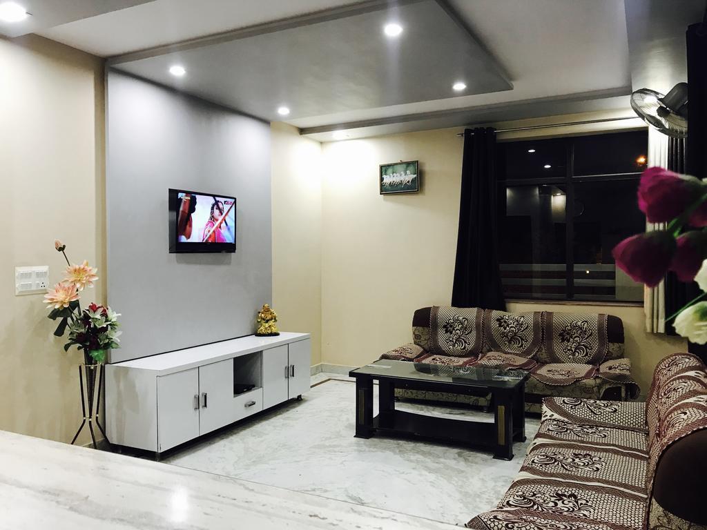 Hotel Aaradhya Residency Agra  Exterior foto