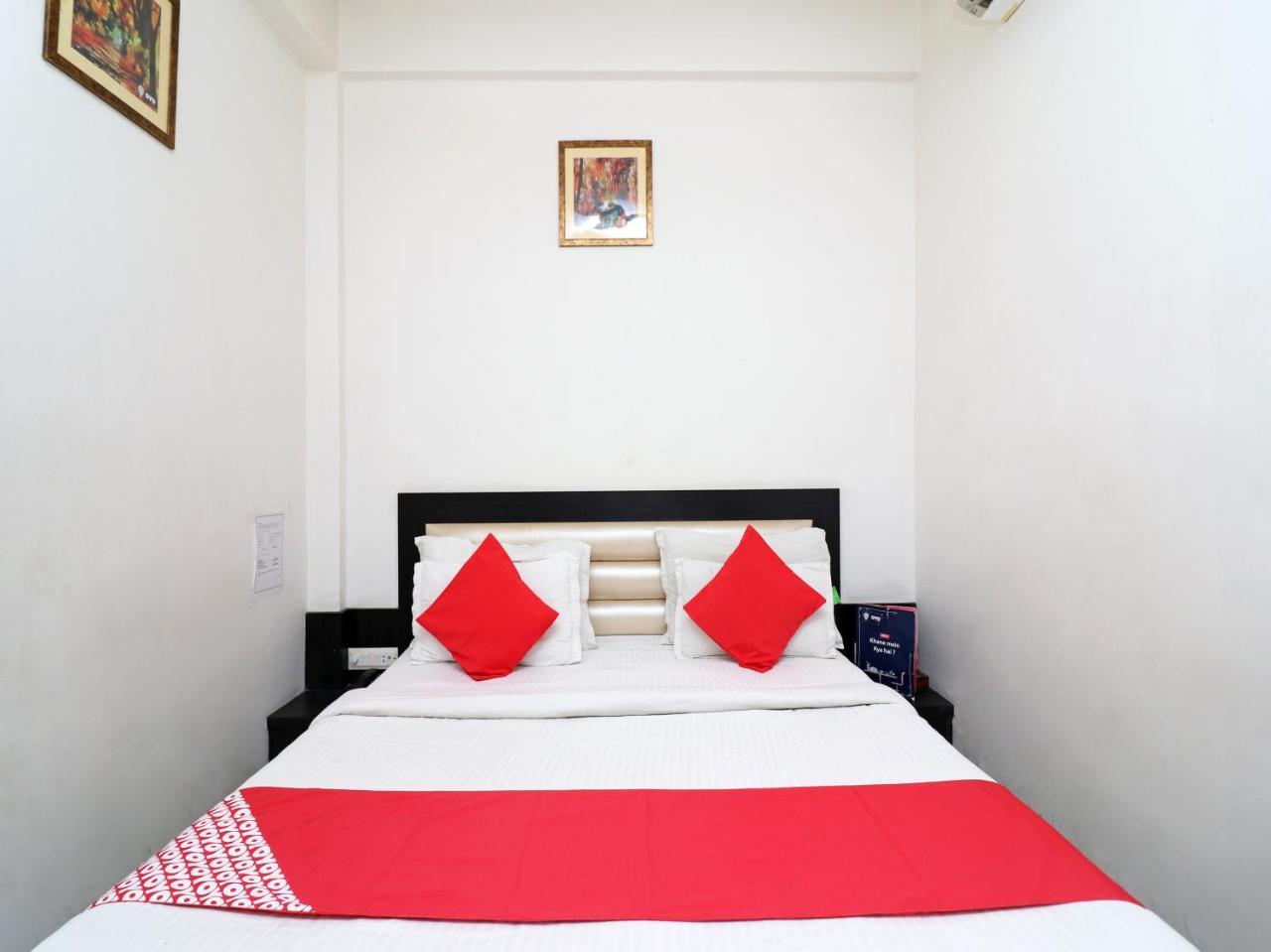 Hotel Aaradhya Residency Agra  Exterior foto