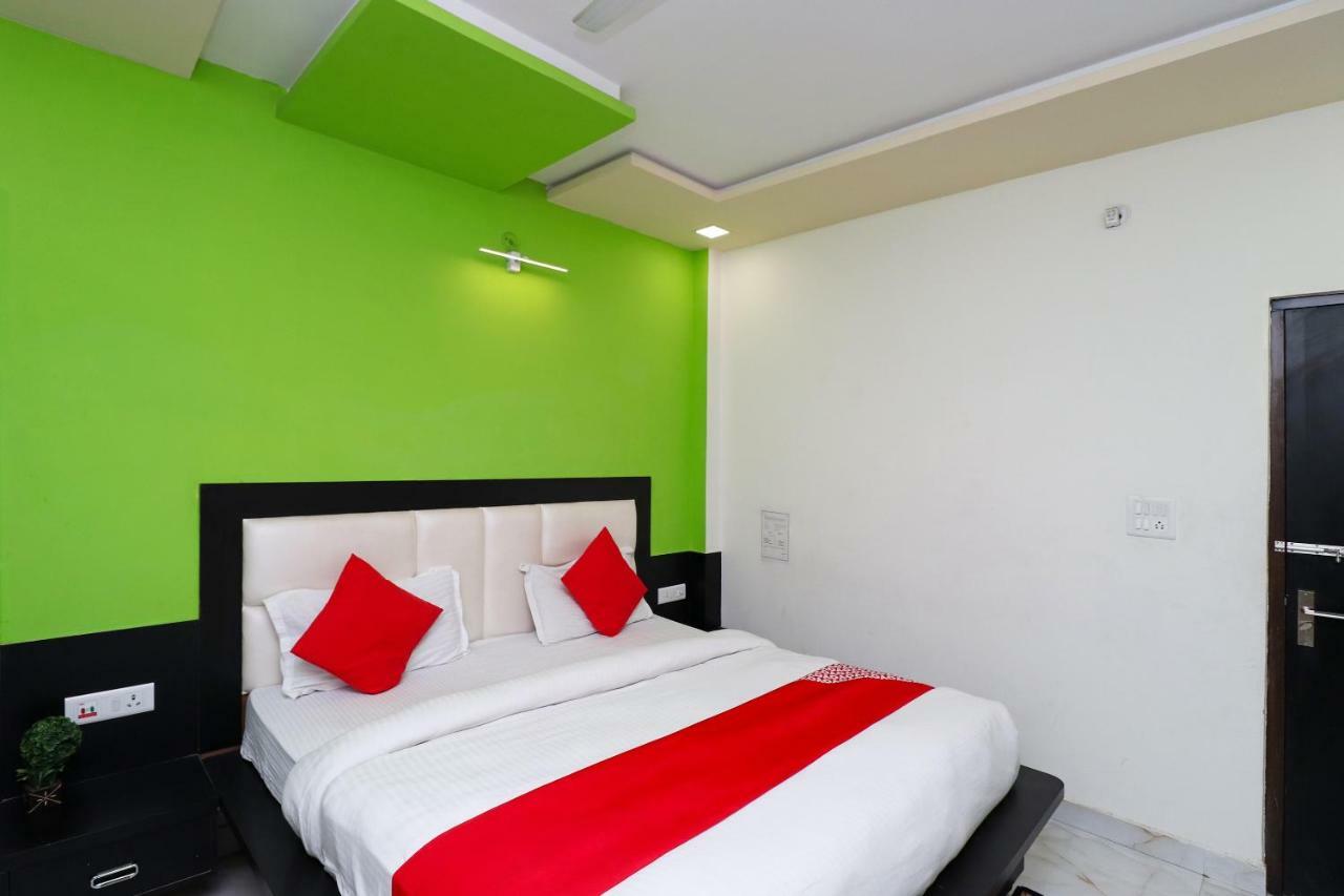Hotel Aaradhya Residency Agra  Exterior foto